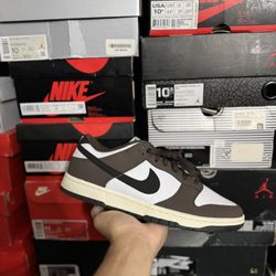 Nike Dunk Low Next Nature Baroque Brown size 10.5 VNDS