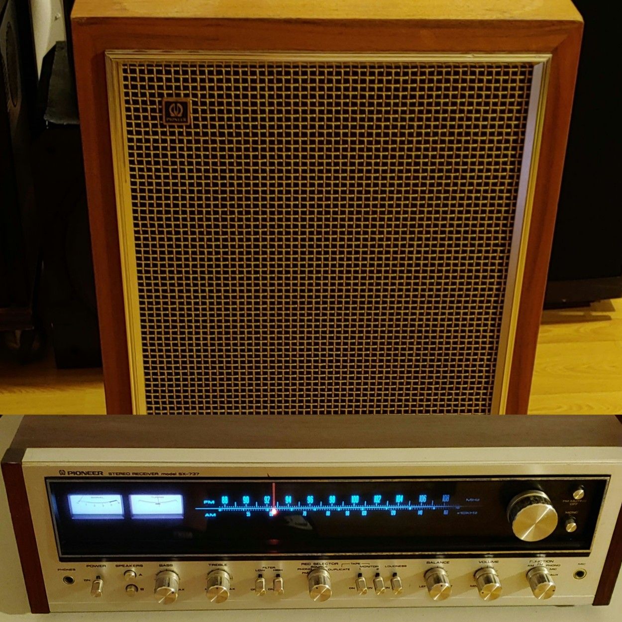 Vintage Pioneer SX-737 Stereo Receiver with Pioneer CSA~A31 Speakers