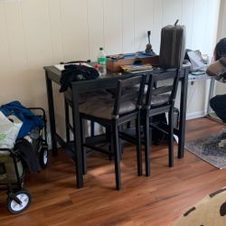 Dinner Table 4 Tall Chair