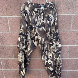 Men’s Cargo Pants New Large 