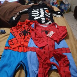 Baby Boys Pajamas  Size 12 Month And 2 18th Months 