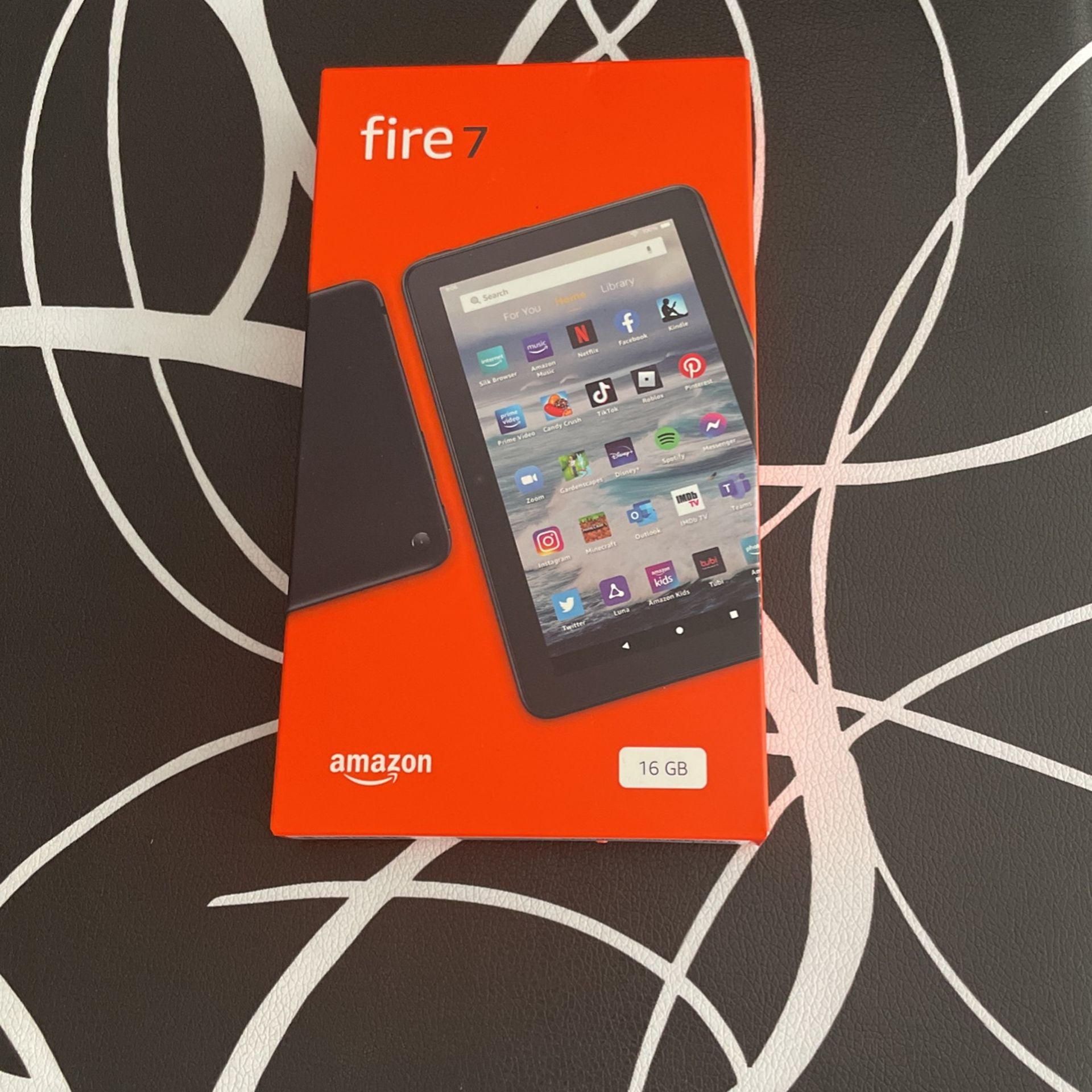 Amazon Tablet Fire 7. 16 GB