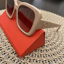 Fendi Oversized Sunglasses 