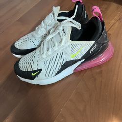 Nikes 