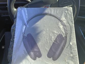 Apple headphones