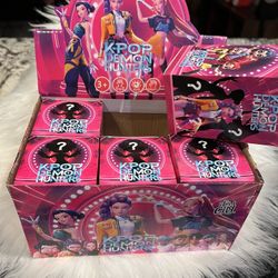 Demon Hunters Surprise Boxes 