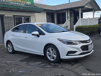 2017 Chevrolet Cruze LT Auto