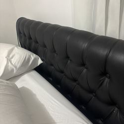 Bed Frame With Queen Size Mattress