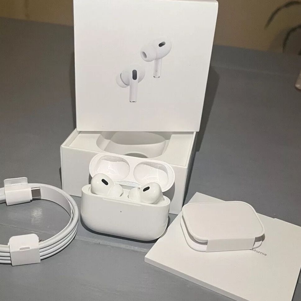 (OPEN TO OFFERS!!) Apple AirPods Pro 2nd Generation with MagSafe Wireless Charging Case - White