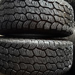 Pair of LT 275 70 18 celimo tires