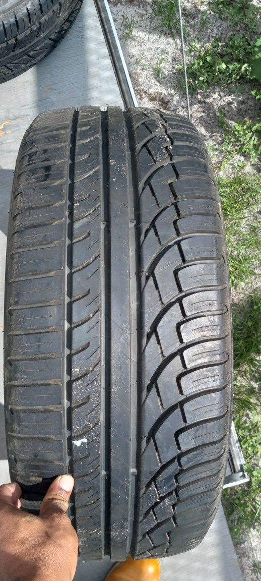 245/40/20 Michelin Tires