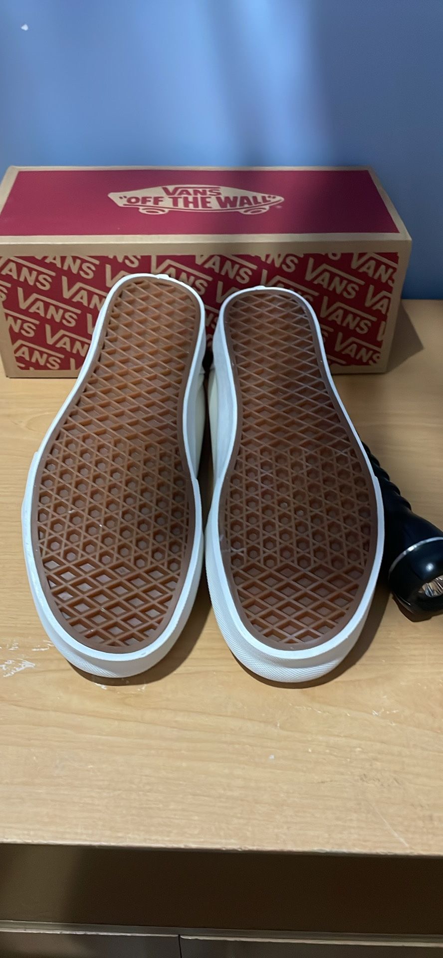 DS Vans ’Cream Red’