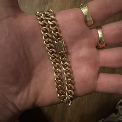 19K Portuguese Gold Cuban Bracelet