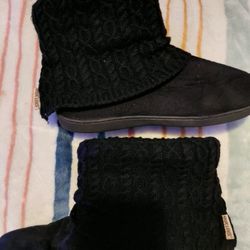 Muk Luks Women's Size 10