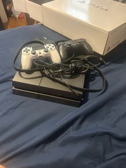 PS4 with 2 controllers