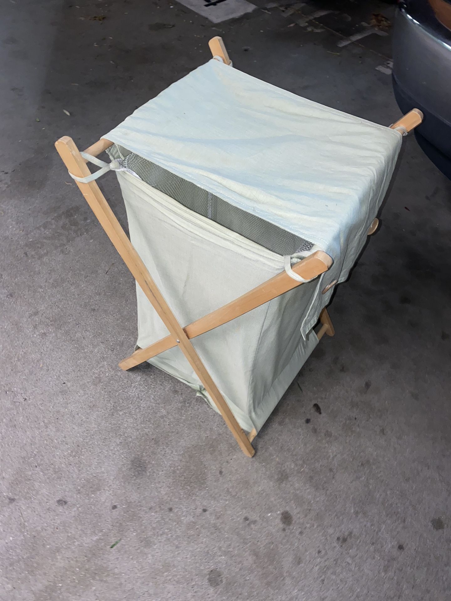 Folding Clothes Hamper