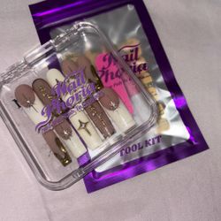 Nail Phoria TikTok 