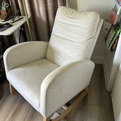 Rocking chair For Children’s Room
