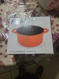 Parini Casserole NEW IN BOX