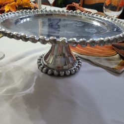 Very Sturdy Cake Stand 