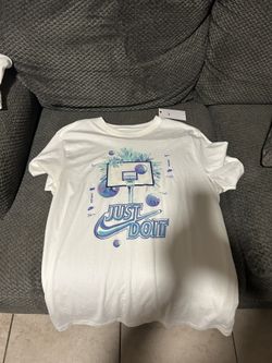 Nike shirt