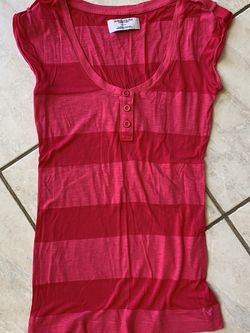 NEW American Eagle T-shirt Size M