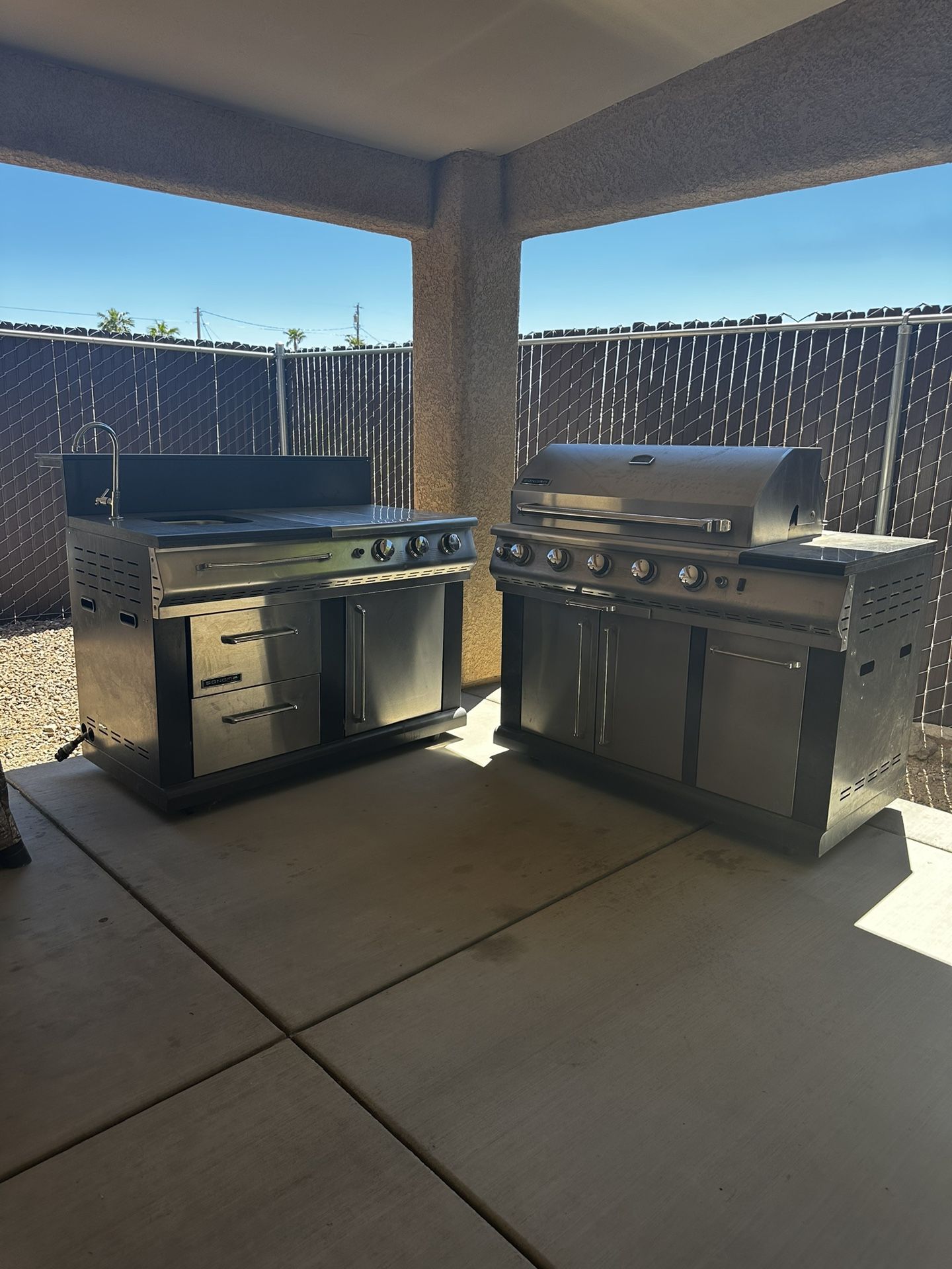 Sonoma Propane Grill + Sink