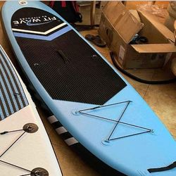 inflatable paddle board brand new With Accesories Included 