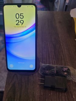 Samsung A15 5g AT&T with extras