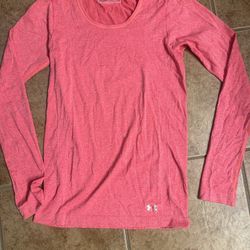 Under Armour Shirt Size Extra Small/Small