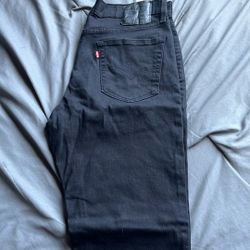 Levi Athletic Taper Fit Jeans 34W 32L