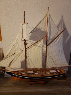 Decorative boat