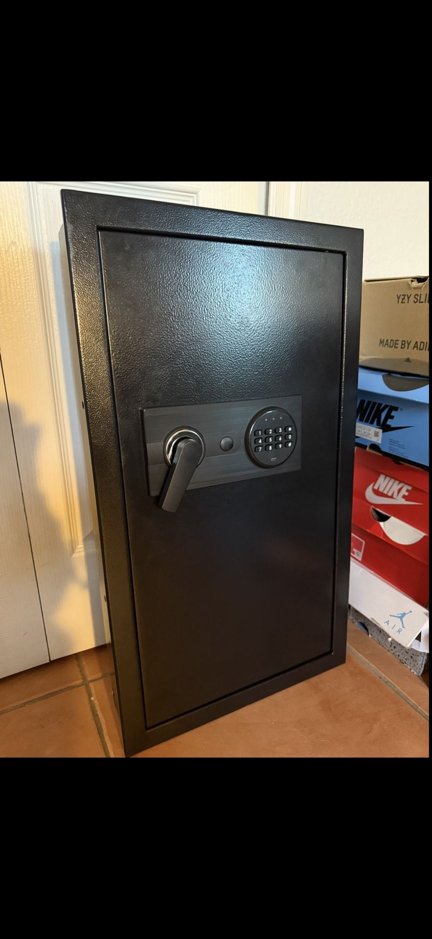 FIREPROOF GUN SAFE