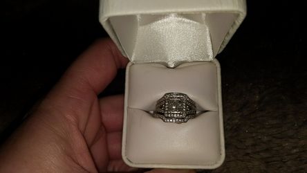 14TT 1/4CTW 3 PIECE WHITE GOLD MULTI-DIAMOND SET