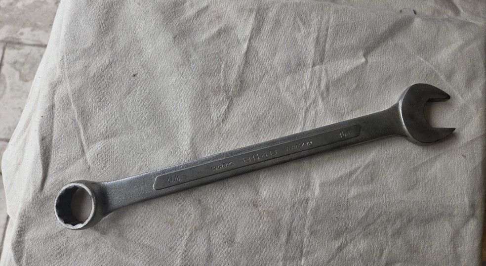 Truecraft 1 1/4" Open End Wrench