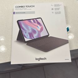 Logitech Combo Touch iPad Pro 13 M4