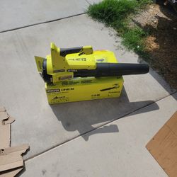 RYOBI BLOWER