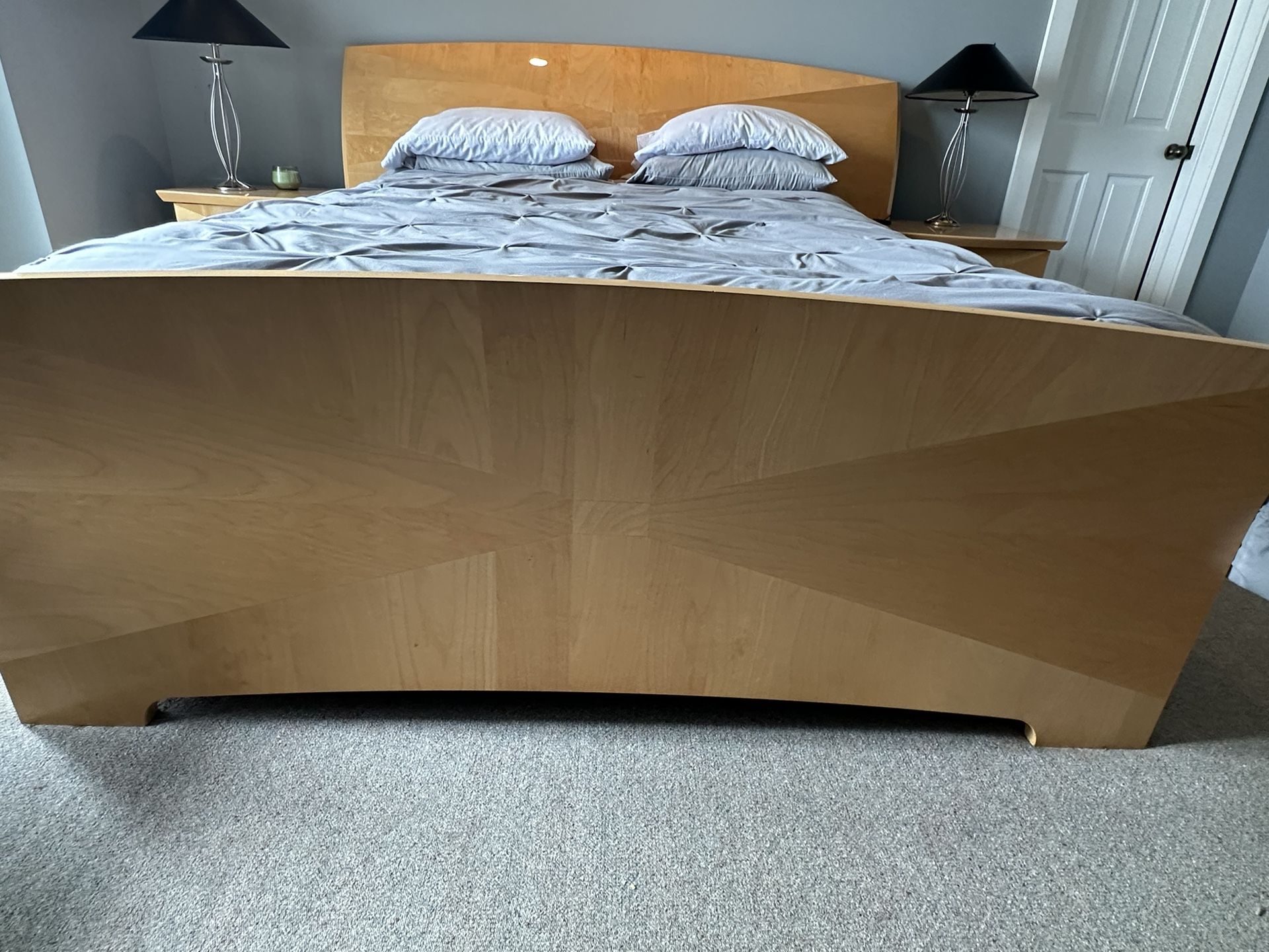Queen Bedroom Set