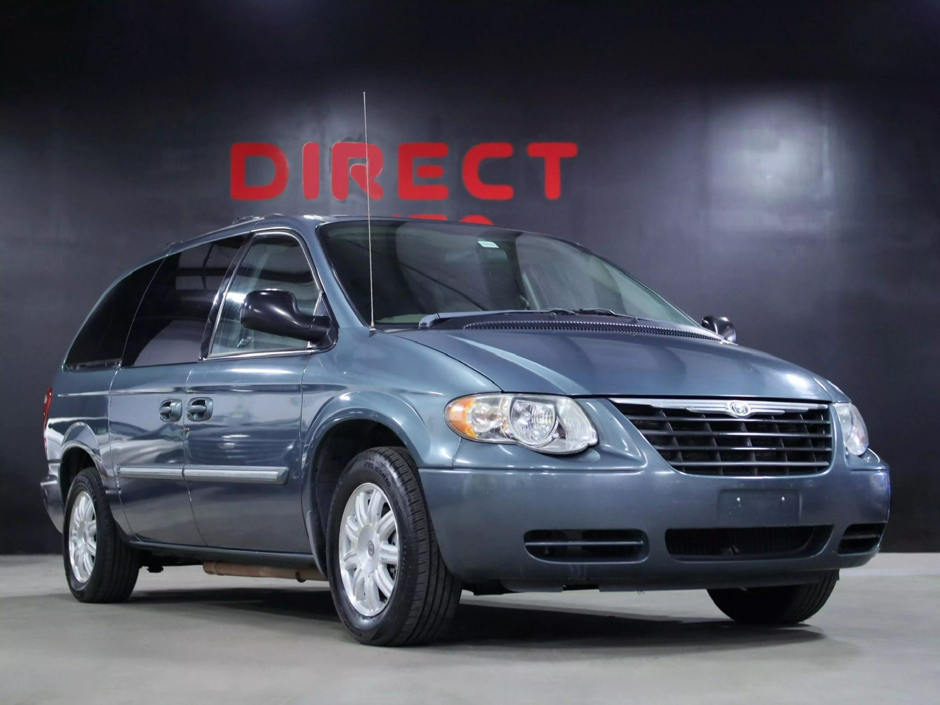 2006 Chrysler Town & Country