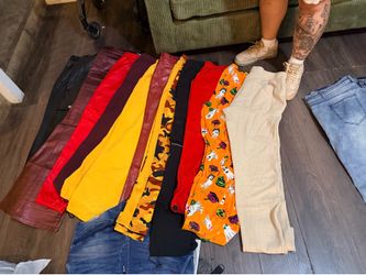 7 pair of sweats/ pajamas all for 75