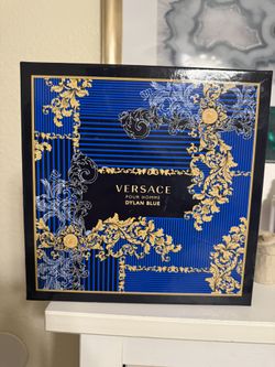 Versace,dylan Blue Cologne, And Shower Gel