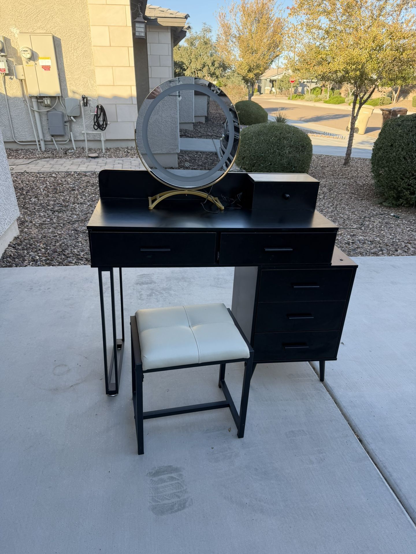 Vanity, Lighted Mirror, Stool