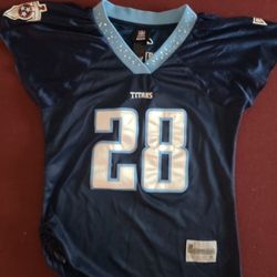Titans Jersey, Women's Medium, Reebok Apperal 