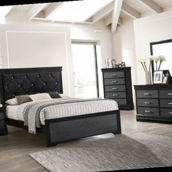 Queen Plataform Bed Frame Dresser Mirror One Nightstand   Free Local Delivery  Check Description
