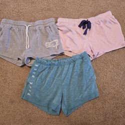 Shorts Size Small 