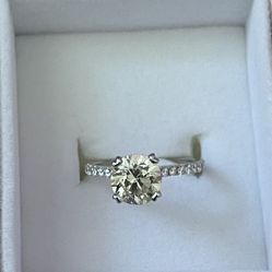 Beautiful Wedding Ring 