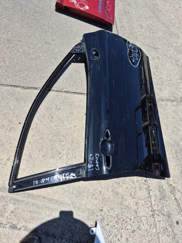Toyota Camry Right Door Oem