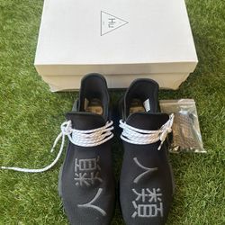 Adidas NMD Human race X Pharrell Black