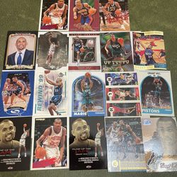 Lot of 18 NBA Grant Hill Cards Including Serial # Rookie And Inserts