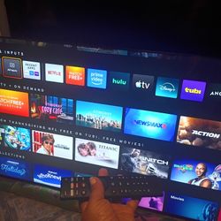 65 Inch Vizio Smart TV  2025